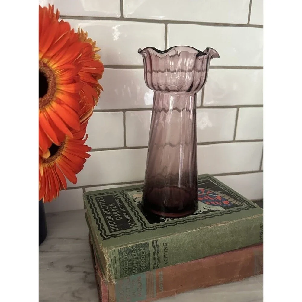 Vintage Amethyst Optic Ribbed Handblown Hyacinth Bulb Forcing 8